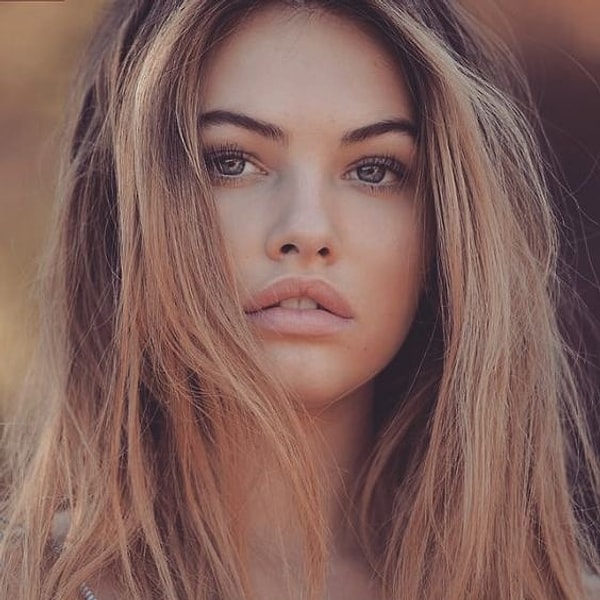 Вам от 18 до 25 лет, и ваш рост 165-170 см!