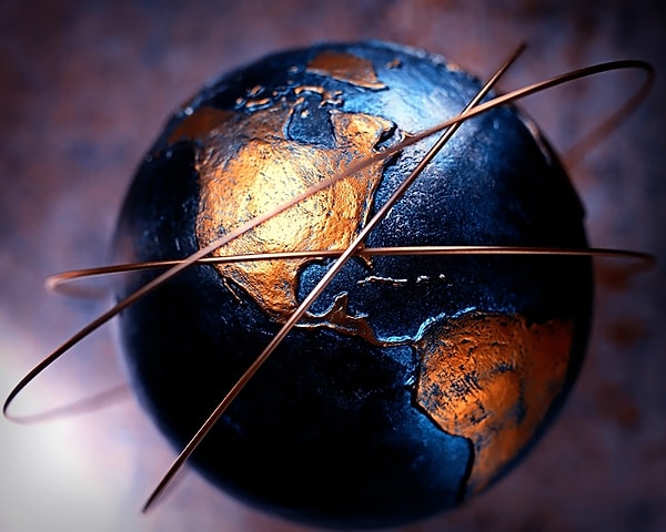 2. Какой город лишний?