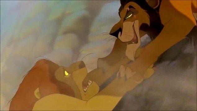 5. The Lion King: Mufasa'nın kardeşi tarafından öldürüldüğü sahne.