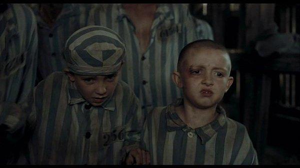 14. The Boy In The Striped Pyjamas: Bruno ve Shmuel'in trajik kaderi.