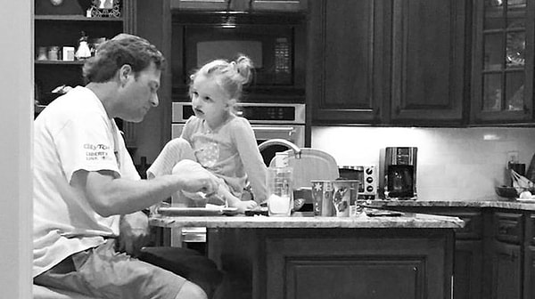 4. Вы давно не видели своего отца и хотите поужинать с ним вместе. Куда пригласите его?