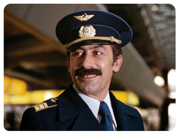 12. Как звучало бы название фильма "Мимино" в переводе на русский?