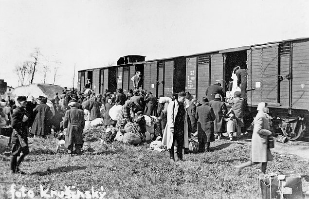 O kampa sızmadan önce tüm dünya burayı sıradan bir tutsak kampı zannediyordu.