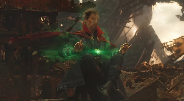 5. Сколько вариантов развития событий посмотрел Доктор Стрэндж?