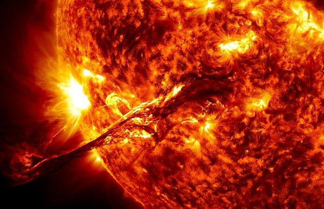 15. Güneş enerjisini 18 yıla kadar depolayabilen sıvı yakıt geliştirildi.