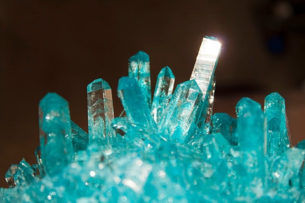 1. Какой кристалл вам нравится больше всего?