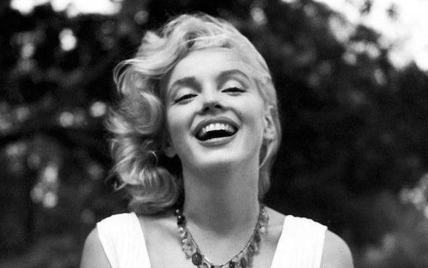 9. Мэрилин Монро: "Несовершенство прекрасно, безумие гениально, и лучше быть абсолютно смешной, ..."