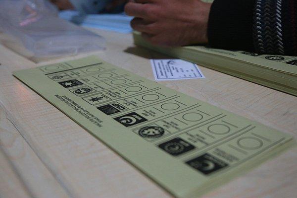 YSK genelgesinde, oy pusulalarını geçersiz kılmayacak durumlar da şöyle sıralandı 👇