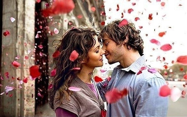 10. Любовь - не волос,...