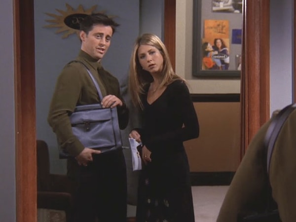 10. И, наконец, выберите сумочку: