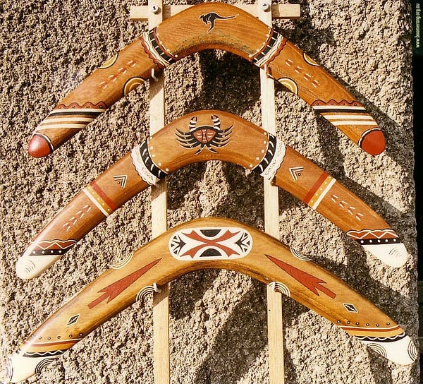 12. Где был изобретён бумеранг?