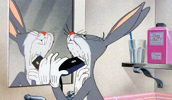 5. Бреющийся кролик. Серьезно? 😂