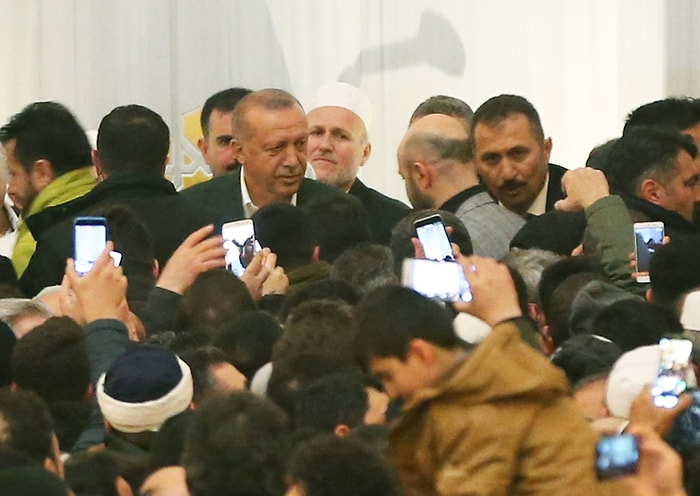 Erdoğan'dan İmamoğlu İçin 'Topal Ördek' Benzetmesi: 'Çoğunluk Bizde'