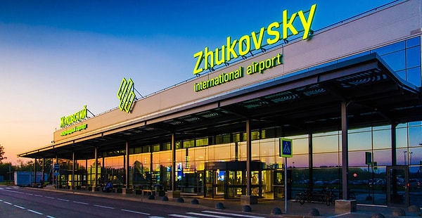 1. Начнем с простого. Где находится аэропорт "Жуковский"?