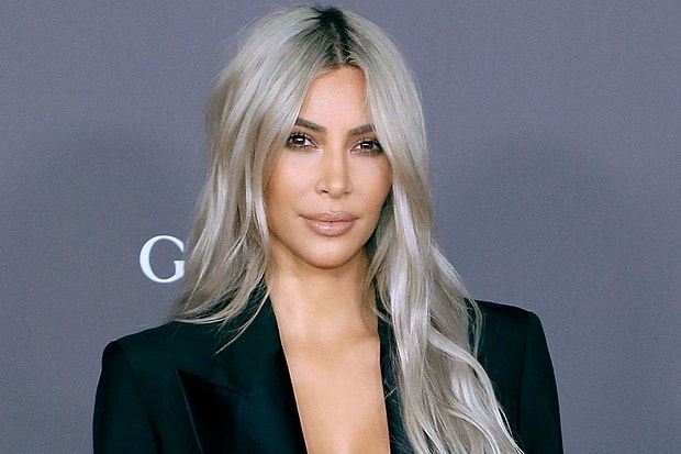 Ama Siz Cok Guzelsiniz Beyazlayan Saclarini Boyamayi Reddederek Gri Sac Modasina Yeni Bir Boyut Getiren Kadinlar Ama Siz Cok Guzelsiniz Beyazlayan Saclarini Boyamayi Reddederek Gri Sac Modasina Yeni Bir Boyut Getiren Kadinlar