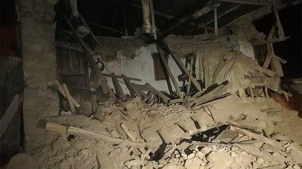 Elazığ Valisi: "3 köyde hafif hasar oluştu"