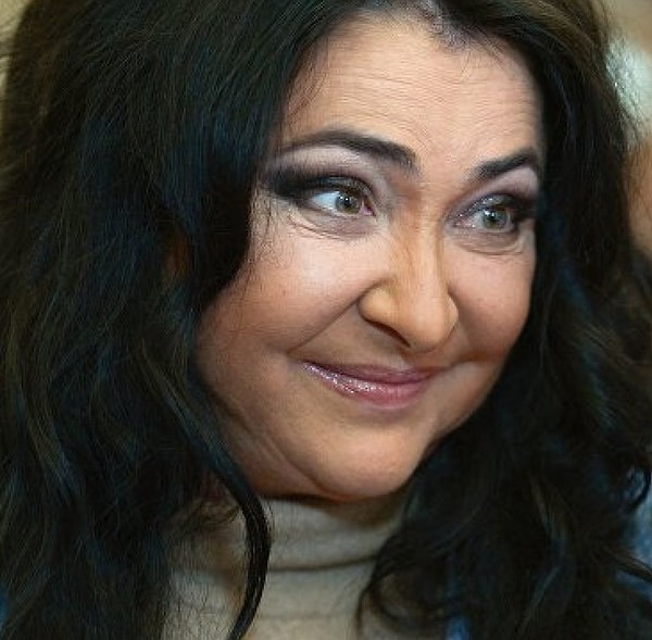 2. Ингеборга Дапкунайте vs. Лолита Милявская — 56 лет