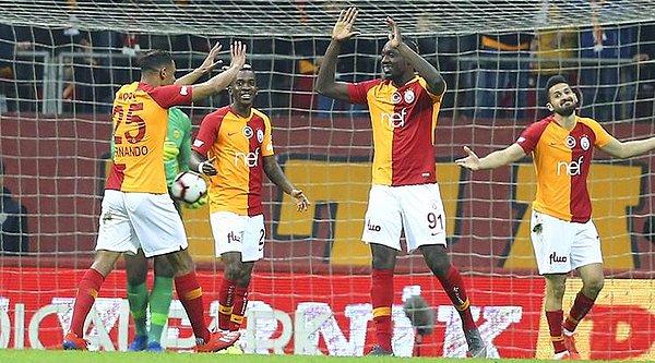 89. dakikada bir kez daha sahneye çıkan Diagne, penaltıdan attığı golle golle skoru 3-0 yaptı. Ve 3 puanı Galatasaray hanesine yazdırdı.
