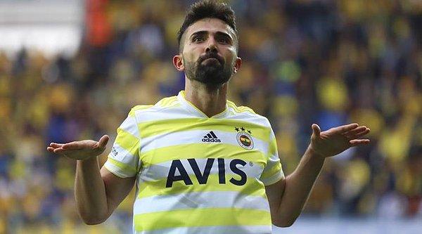İkinci yarı geri dönmek için vites yükselten Fenerbahçe, aradığı beraberlik golünü 67'de Hasan Ali Kaldırım'la buldu.