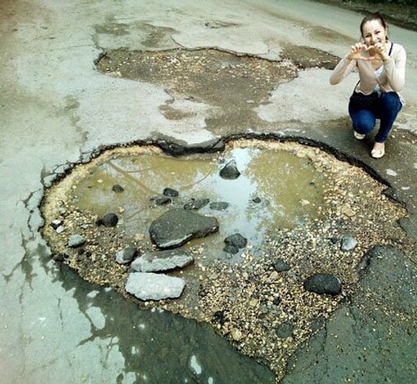 1. Начнём с того, что родившийся в деревне, даже если он из неё когда-то уехал навсегда, всё равно будет всем сердцем любить место, в котором родился... ❤️