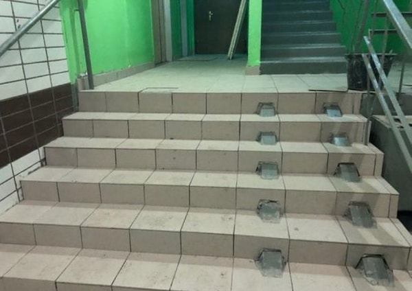 11. Сделано не для инвалидов, но инвалидами