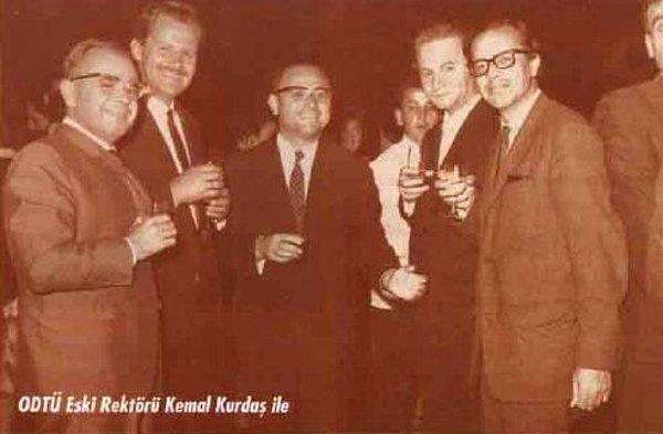 1961 yılında Gürsey Türkiye'ye dönme kararı alır. O dönemde, Erdal İnönü’nün de tavsiyesiyle 1974 yılına dek ODTÜ Fizik Bölümü’nde çalışmalarını sürdürür.