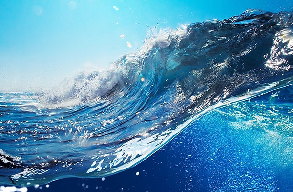 2. Какой океан на планете Земля считается самым мелким?