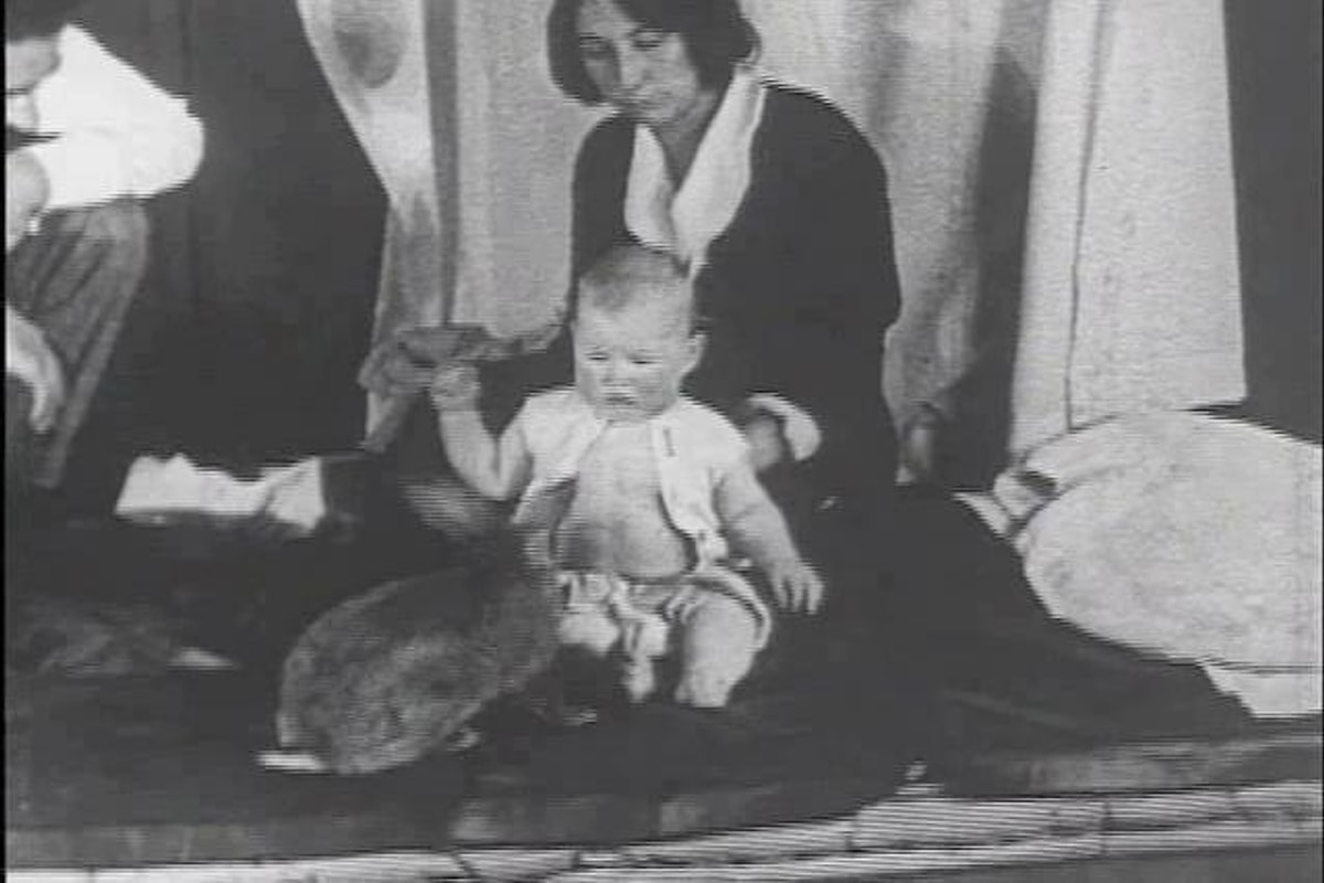 Эксперименты с новорожденными. Эксперименты с новорожденными. Эксперименты с новорожденными. Эксперименты с новорожденными. Эксперимент дж.