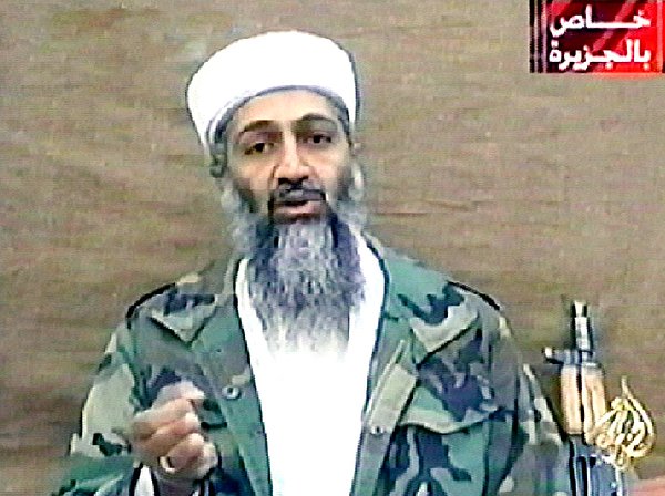 Anlaşılan Ladin kendisine de ilgi duyuyordu. Çünkü CNN'in 2008 yılında yayınladığı ''Dünyanın En Çok Aranan Adamı: Usame bin Ladin'in Biyografisi'' isimli belgesel de bulunan eşyalar arasındaydı.