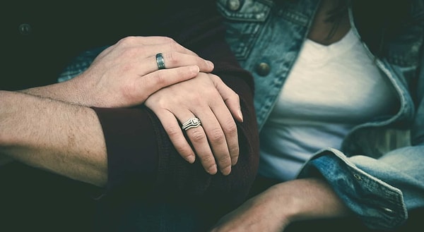 Физический контакт!