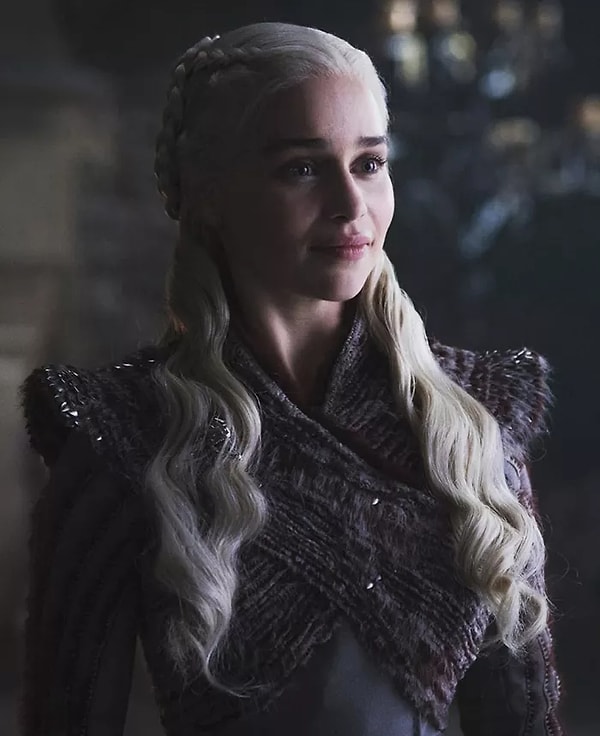 6. В интервью Кларк призналась, что роль Кхалиси помогла ей снова вернуться к жизни