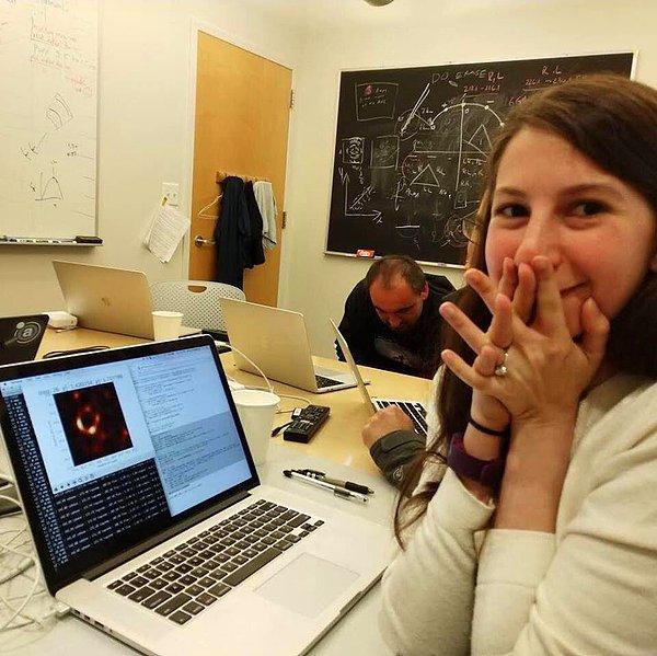 Katie Bouman, astronomi alanında son yıllarda gerçekleşen en önemli gelişmelerden birinin ardındaki isim.