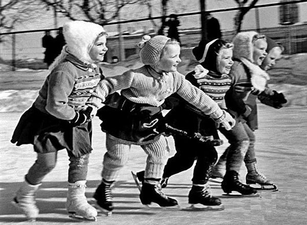 11. На ноги детям (и не только) надевали...