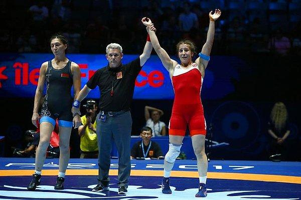 Yasemin, Türkiye'ye adını 2016'da Letonya'nın başkenti Riga'da duyurmuştu. Tüm rakiplerini yenerek Avrupa şampiyonluğuna ulaşan milli güreşçi, organizasyon tarihinde Türkiye'ye kadınlarda ilk altın madalyasını kazandırmıştı.