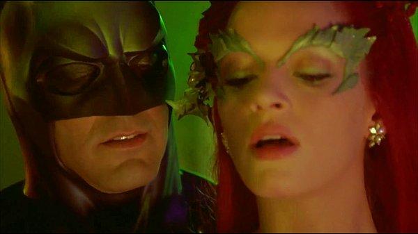 3. "Batman ve Robin'deki Posion Ivy...Garip ama bana bir şeyler hissettirdi."