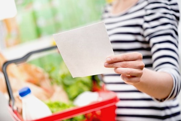 1. Насколько вы согласны со следующим утверждением: «Когда я иду за покупками в магазин, мне нужно составлять список продуктов»?