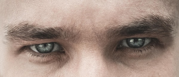 4. У кого такой грозный взгляд?