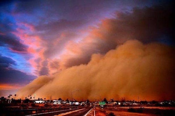 13. Кажется, дождь собирается...