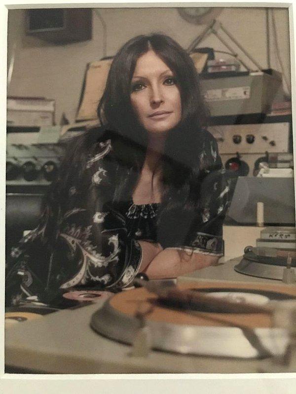 20. "1977'de Kwkh, Shreveport'ta VJ'lik yapan annem."
