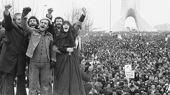 Öncesi ve Sonrası İle Sürekli Tartışılan Bir Yakın Tarih Olayı: 1979 İran Devrimi