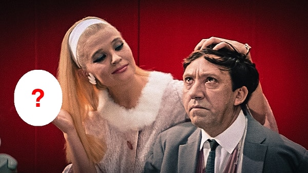 4. Что держит в руке Анна Сергеевна в фильме "Бриллиантовая рука"?