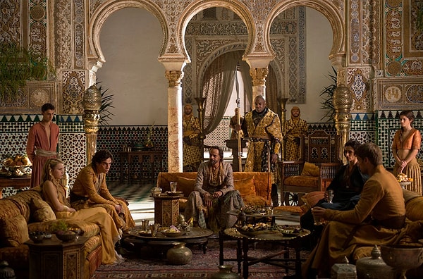 7. Какую фамилию получают бастарды, родившиеся в Дорне?