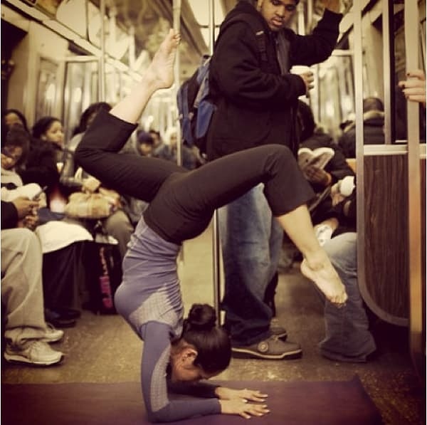 9. Йоги в дороге.