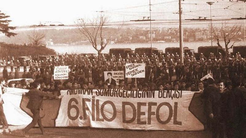 1969 yılına girildiğinde, bir yıl evvel 6. Filo'nun gelişiyle başlayan Amerika karşıtı gösteriler ve hemen yıl başında Taksim'de yaşanan Kanlı Pazar hadisesiyle gündem gergin bir vaziyetteydi.
