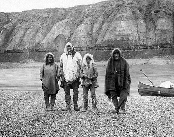 10. 1930 yılında bir anda ortadan kaybolan Kanada'daki bir Eskimo kasabası halkı