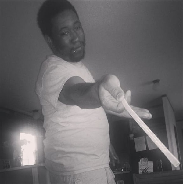 6. Парень этой девушки всегда немного перевозбуждается, когда в очередной раз смотрит «Гарри Поттера» (как и все мы :).