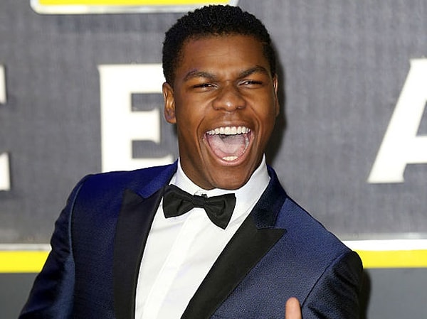 Вы мужчина, которому 20 с небольшим лет!