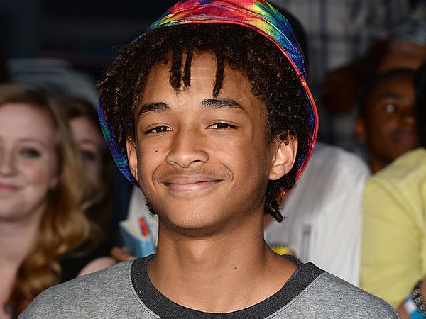 Вы парень, которому под 20!