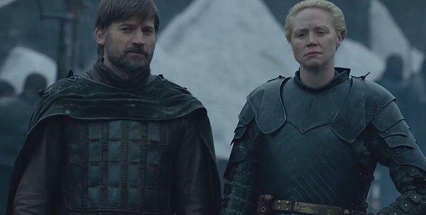 6. "Buraya senin yanında savaşmaya geldim." diyen Jaime, Brienne'e karşı boş değil sanki?