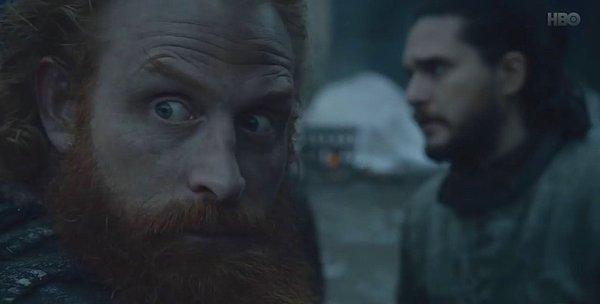 11. Tormund'un Jon'a birkaç gerekli bilgiyi verdikten sonra ilk sorduğu şey ise Brienne'in nerede olduğuydu. 😅